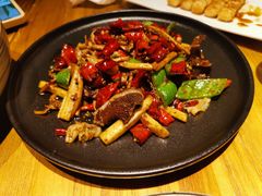 -十三式重庆江湖菜(金茂览秀城店)