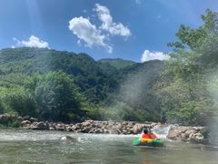 -雅鲁激流探险漂流
