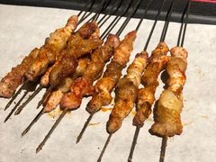 烤腊八蒜五花肉-红尘酒肉小馆