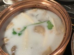 -泰傳奇