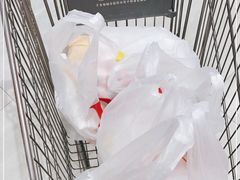 -胖东来生活广场(健康路店)