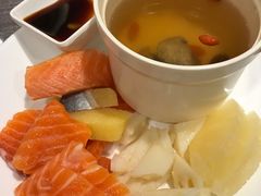 三文鱼-泰山宝盛大酒店·八珍轩自助餐