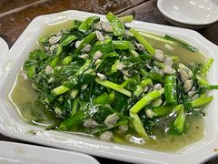 韭菜炒蚬肉-吾介小籠館