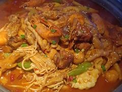 -徐记小怪兽肉蟹煲店(哈西万达金街店)