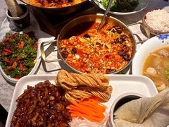 -百味地锅鸡(二店·财校分店)