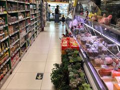 -绿叶子超市(公园大道店)
