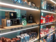 零售区-星巴克(北京西大望路温特莱店)