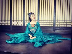 点击看大图 -盘子女人坊古装写真摄影(南京总店)