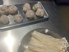 -鹿鸣山草本茶香火锅(园西路店)