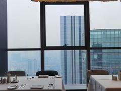 靠窗位-云厨·高空西餐厅(成都瑯珀·凯悦臻选酒店)