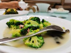 上汤西兰花-新吉士·上海菜(浦东LCM置汇旭辉店)