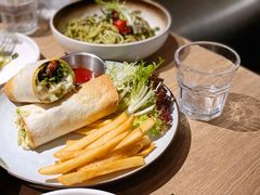 牛油果鸡肉卷-Maxpoint Kitchen 西餐咖啡(乐峰广场店)