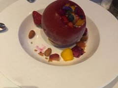 覆盆子气球-佐度王子扒房(天鹅湖店)