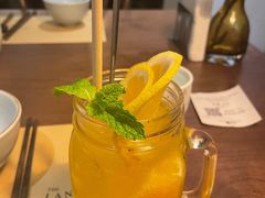 柠香甜橙薄荷气泡水-来龙里 精致 东南亚餐室(万象城店)