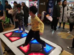 -悠游堂儿童乐园(公园茂店)