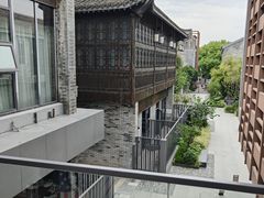 -扬州东关街文昌阁桔子水晶酒店