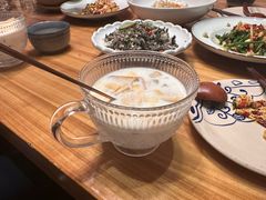 -山茶云南菜(永安里店)
