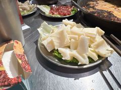 -鹿鸣山草本茶香火锅(园西路店)
