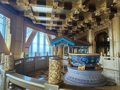 -华西龙希国际大酒店旅游观光景区