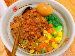 -呼啦面馆·头牌豌杂面(爱琴海店)