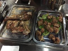 -内蒙古海拉尔烤羊腿·烤全羊·烧烤