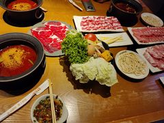 -呷哺呷哺(融创茂店)