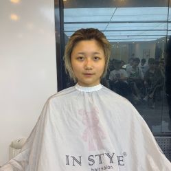 -东秀护肤造型