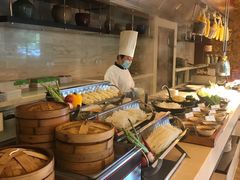 自助取餐区-临空皇冠假日酒店-西餐厅(首都机场店)