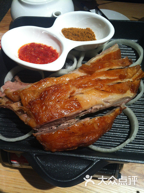 selenaa           selenaa           水上漂河马