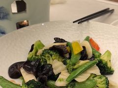 -品海楼·大连海胆锅贴馆(东港店)