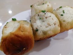 -老西白点心店