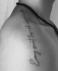 -明星刺青·洗纹身