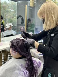 -YESIDO椰岛造型烫发染发专业店