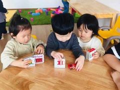 -MuaKids Garden