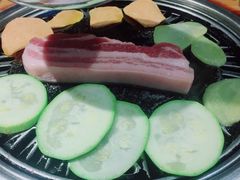 -唯成•韩国炭火烤肉 유성고기