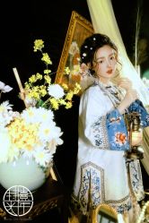 -持熹光年写真体验馆
