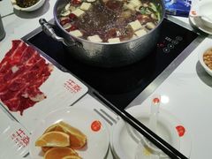 -牛焱·贵州黄牛肉火锅(城西银泰店)
