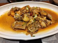 红烧小黄鱼-胖大嫂渔家排档(半边山店)