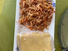 -雪湖煜辰鱼头老店(雪野湖店)