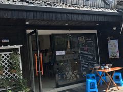 门面-陈八两面家(华孚写字楼店)