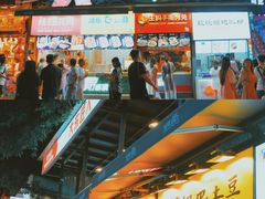 -八一路好吃街(雨田商务大厦店)