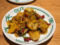 酸菜炒太安洋芋片-一坐一忘云南菜(嘉里中心店)
