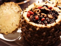 傣族菠萝饭-雀舞云南菜(天津天河城购物中心店)