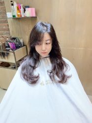 -韩国李知恩形象设计