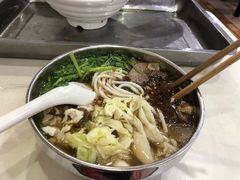 -花溪王记牛肉粉(四季花溪商场店)