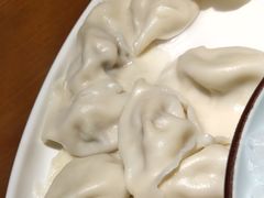 酸菜猪肉蒸饺-小鱼故事·海鲜饺子馆(高新店)