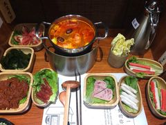 -独食火锅·半米屋台(直营总店)