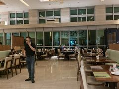 -月色西餐厅·海鲜刺身·烧烤(科学城保利郡雅酒店)