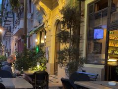 -Casa Nova