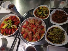 -龙巢盱眙龙虾·牛蛙·烧烤宵夜(八卦岭店)